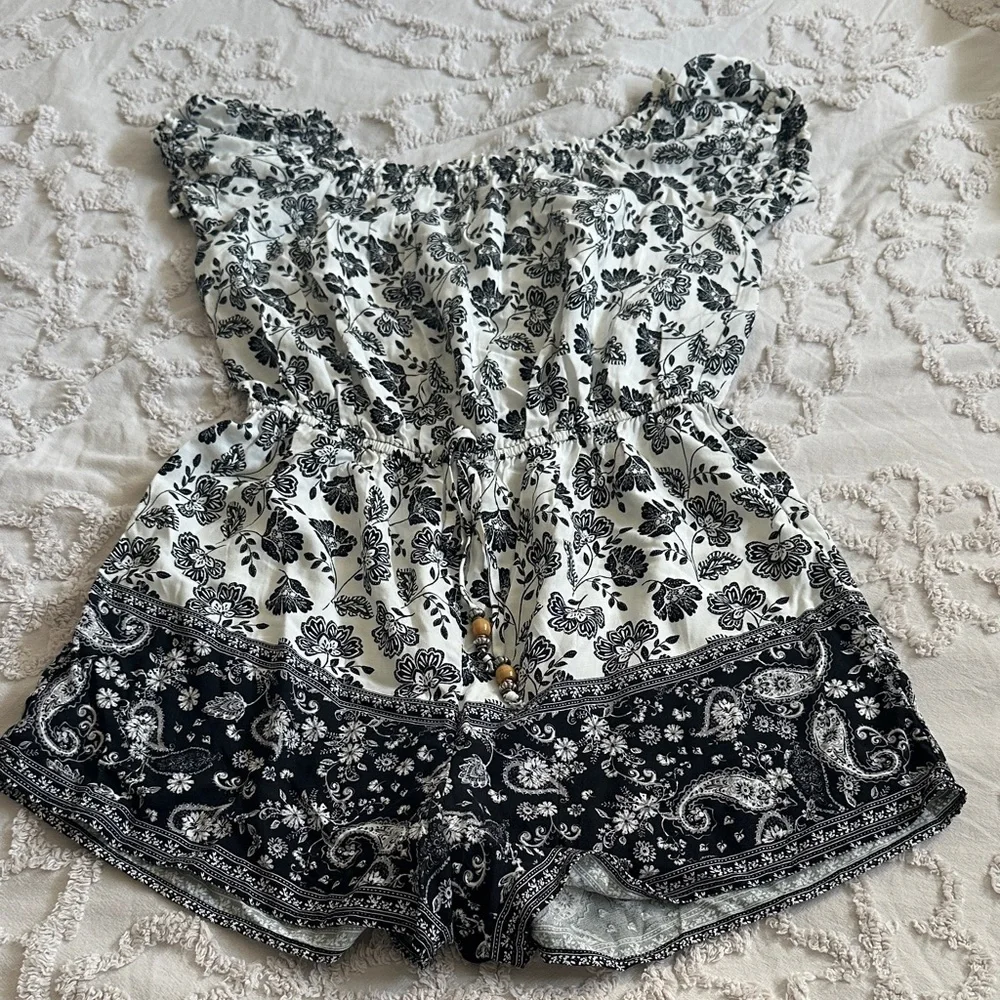 BeBop Black and White Floral Romper - Picture 1 of 4